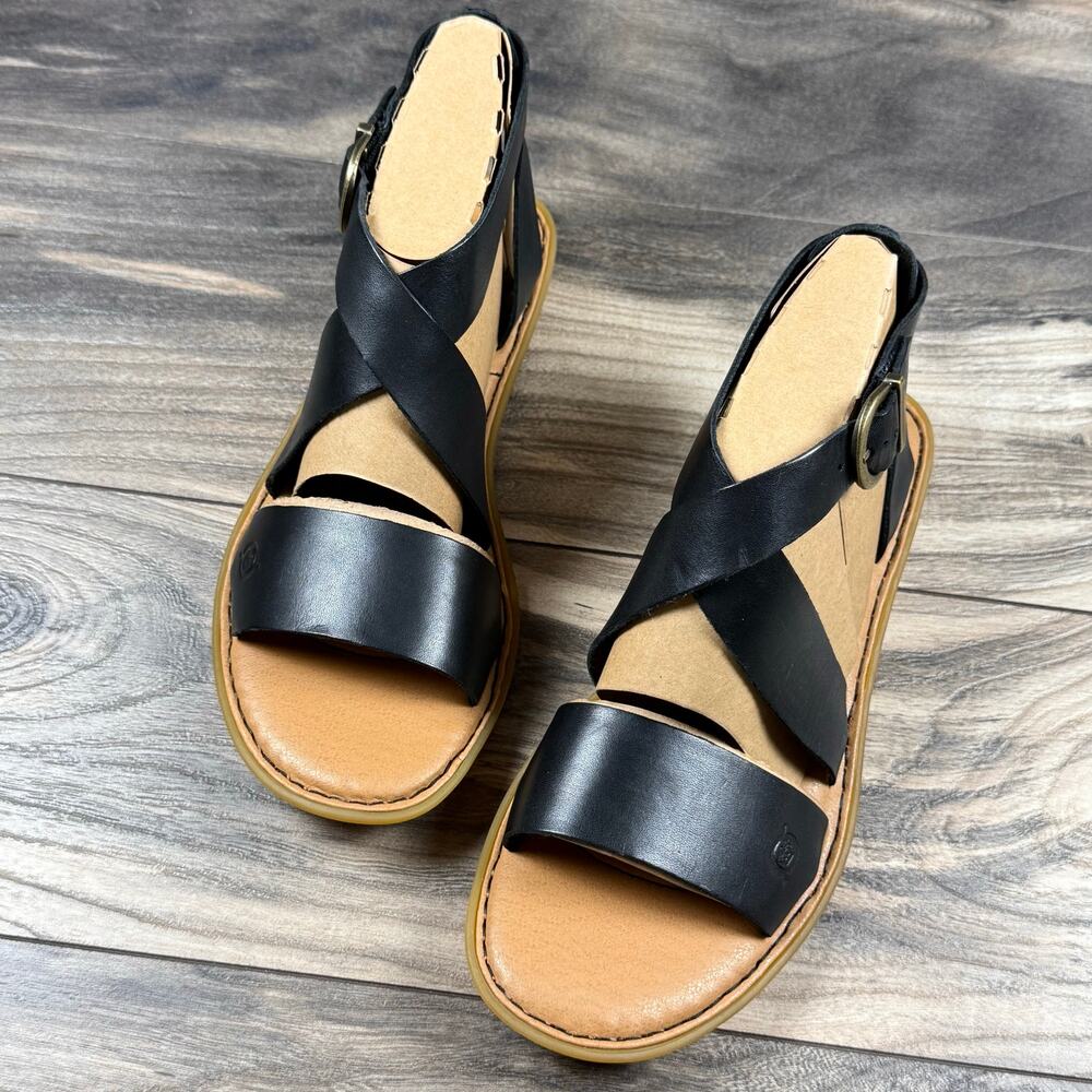 NIB Born Neil 9M Black Leather Gladiator Strappy Flat Sandals - Picture 3 of 12